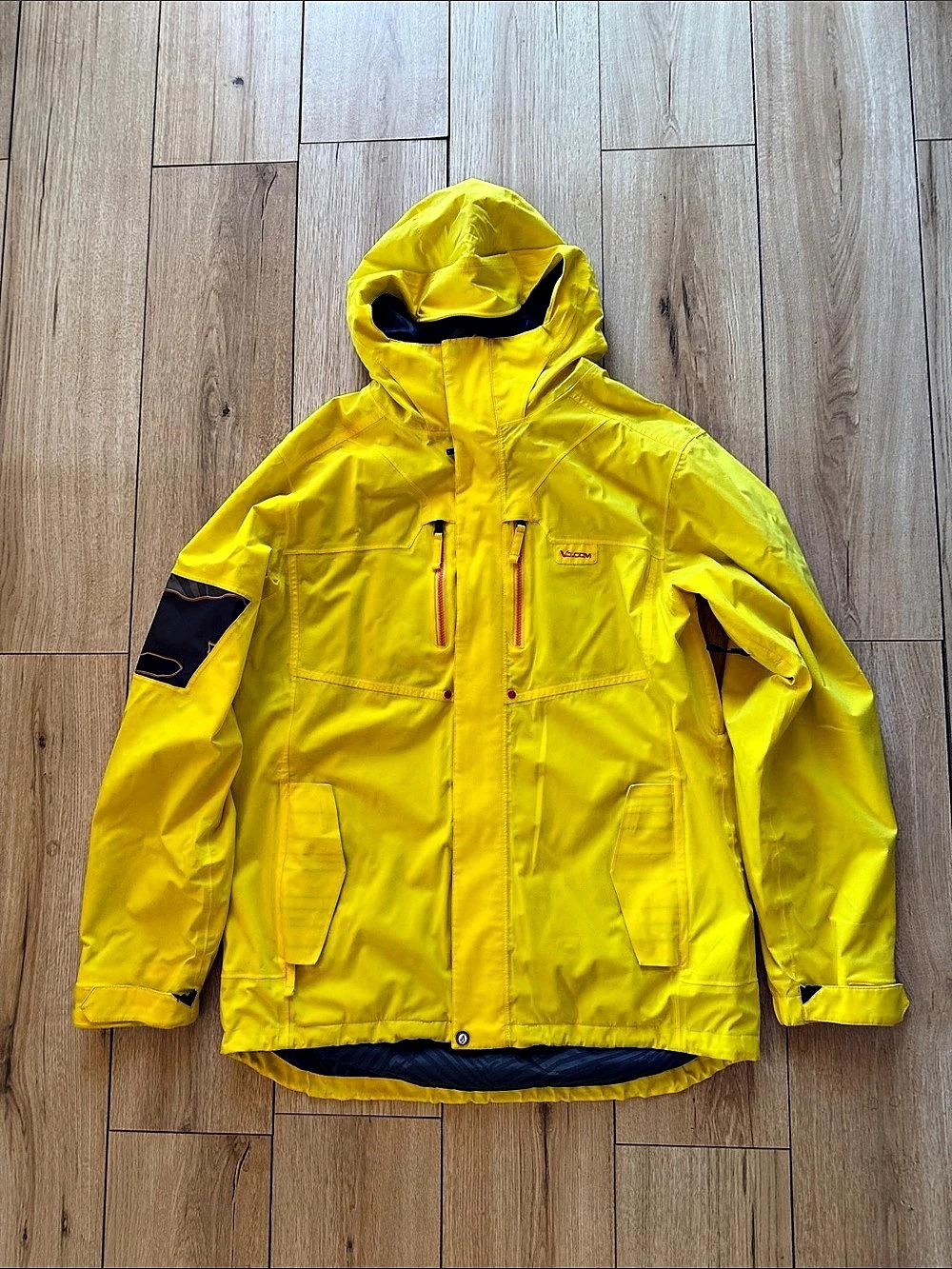 Volcom Yellow Camo Ski Jacket Large
